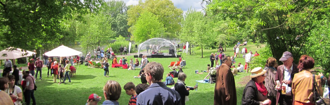 Berlin 10589 - Charlottenburg - Sömmeringstraße - Österreich-Park - 130512-005