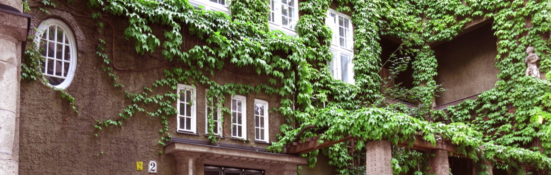 Berlin 10629 - Niebuhrstraße - Grünes Haus - Architekt Albert Gessner - 150509-008