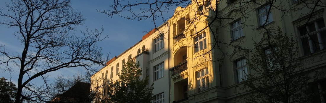 Berlin 10585 - Gierkezeile - 170430-016